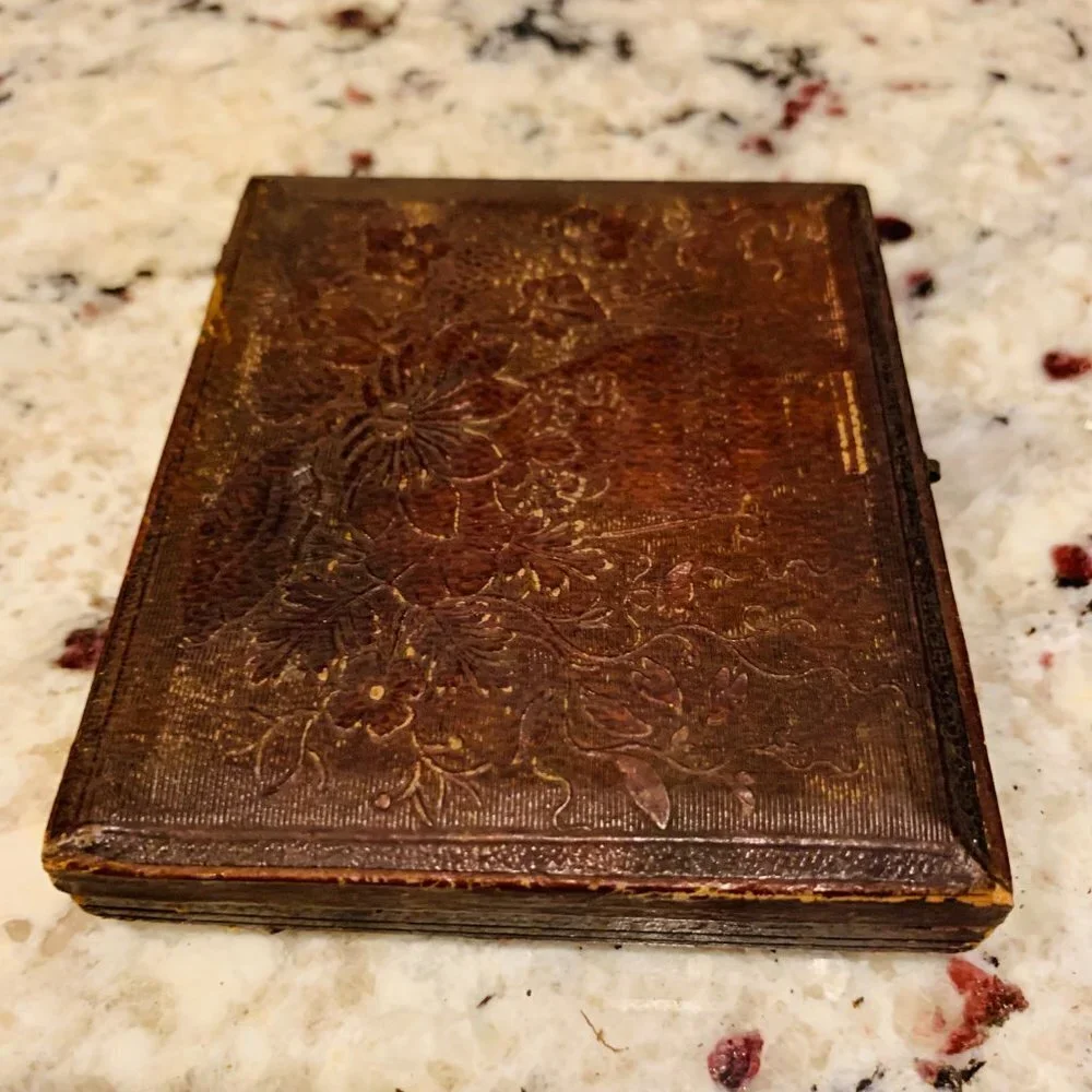 Amazing 1/6 Plate Ambrotype WEALTHY MAN DAGUERREOTYPE
